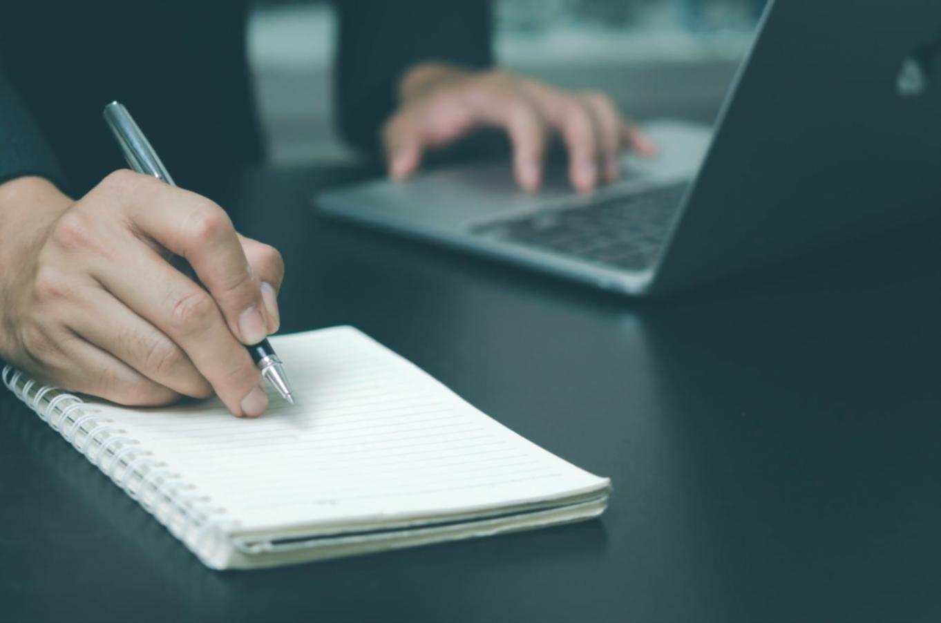 Interactive financial analysis session